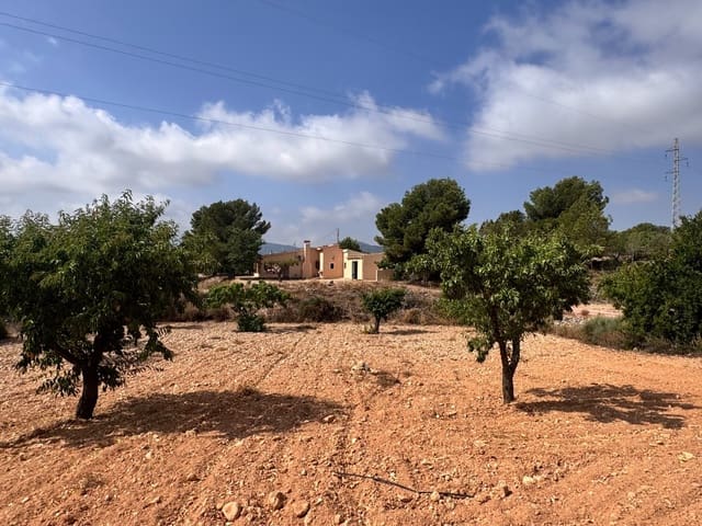 3 bedroom Villa for sale in Monóvar / Monóver with pool garage - € 259,995 (Ref: 9406329)