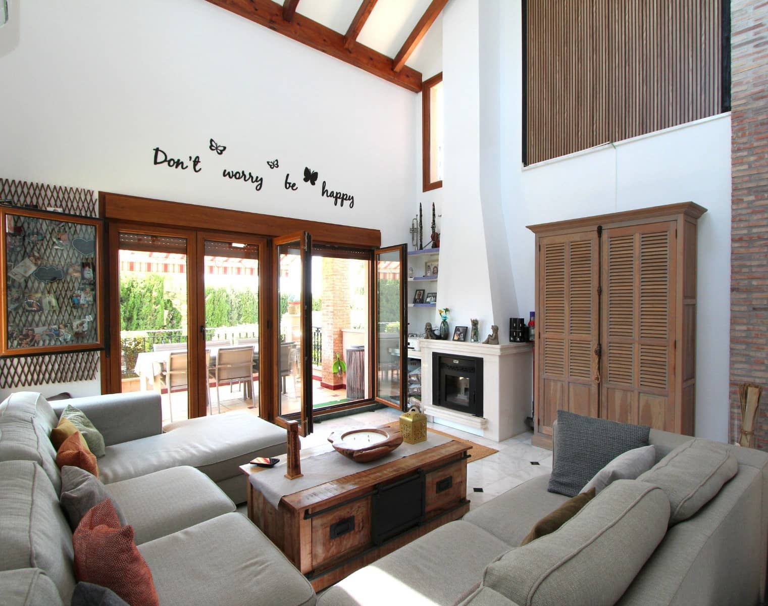 Chalet de 3 habitaciones en Algorfa en venta con piscina - 349.990 € (Ref: 9406339)