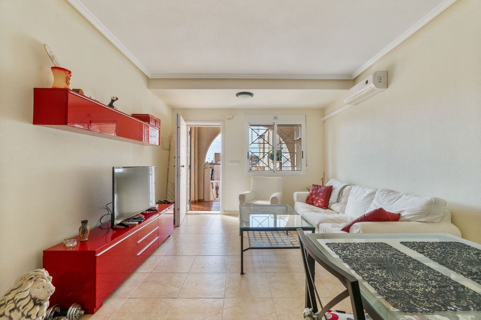 4 camera da letto Casa in vendita in Torrevieja con piscina - 259.000 € (Rif: 9422084)