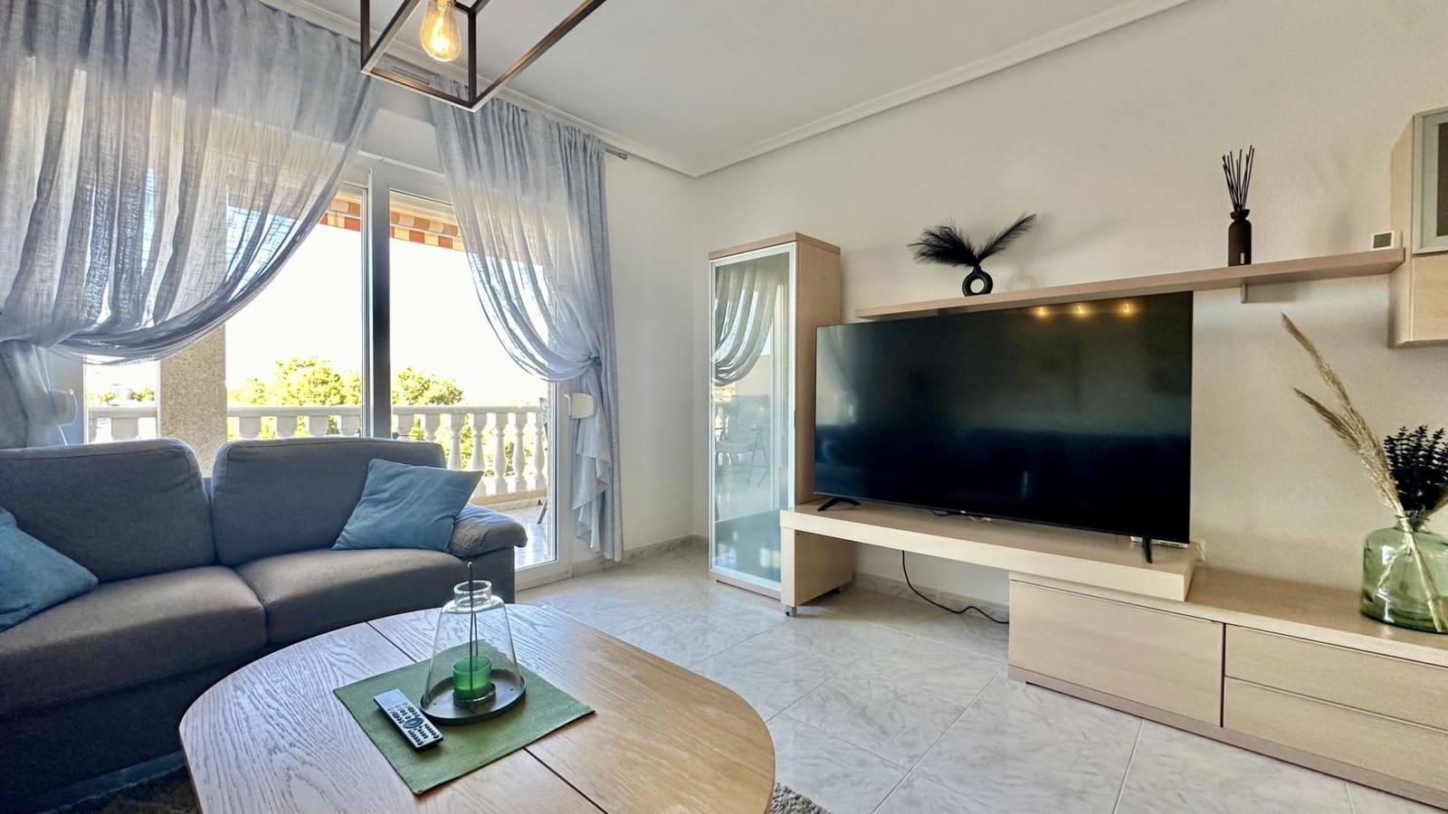 2 bedroom Apartment for sale in Playa Flamenca with pool - € 199,000 (Ref: 9422090)