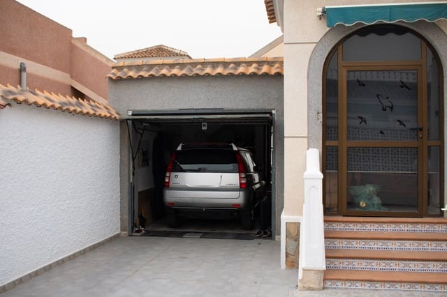 2 chambre Villa/Maison à vendre à El Chaparral, Torrevieja avec piscine garage - 337 000 € (Ref: 9422097)