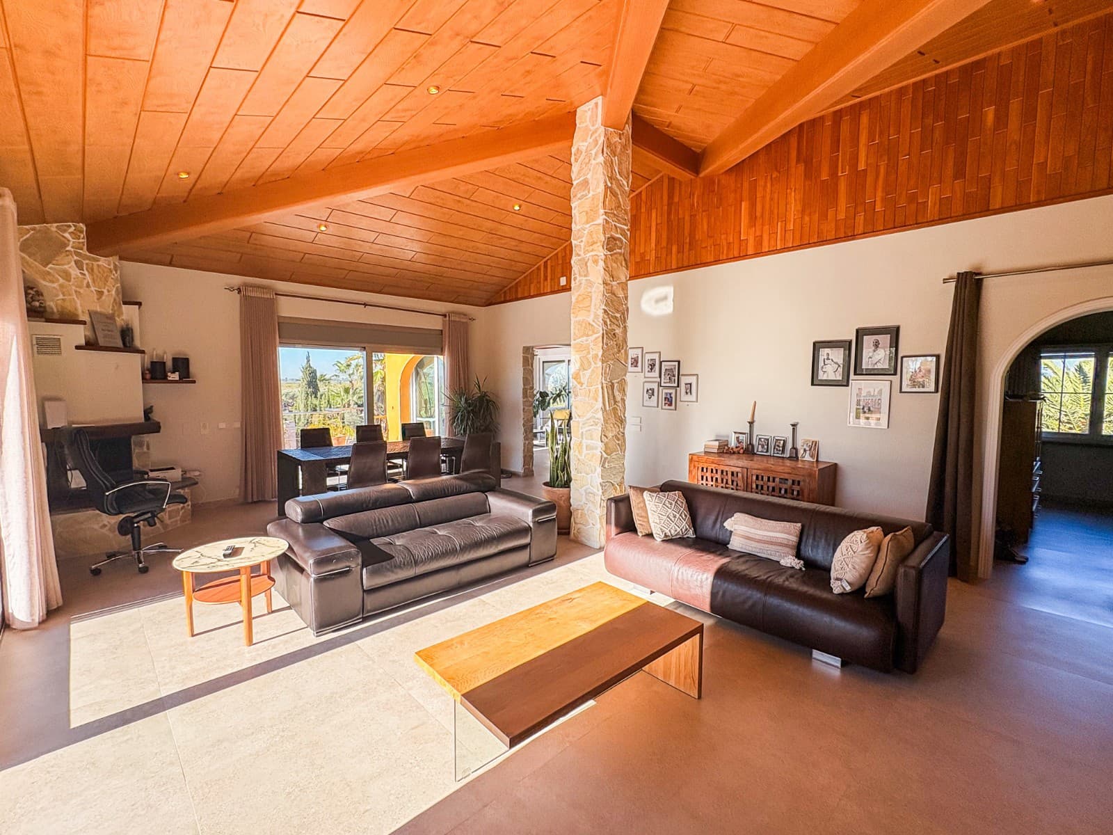 6 Zimmer Villa zu verkaufen in Las Bayas mit Pool Garage - 825.000 € (Ref: 9422109)