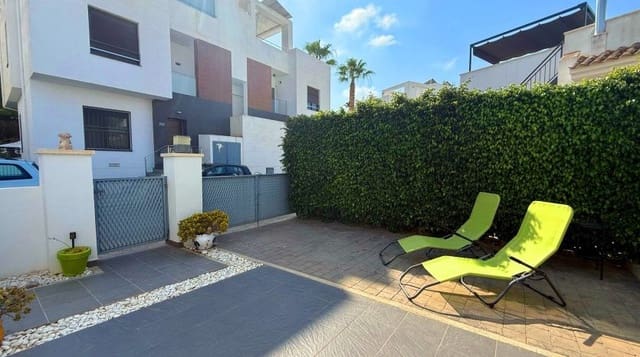 2 Zimmer Villa zu verkaufen in Villamartin, Orihuela mit Pool Garage - 239.995 € (Ref: 9422110)