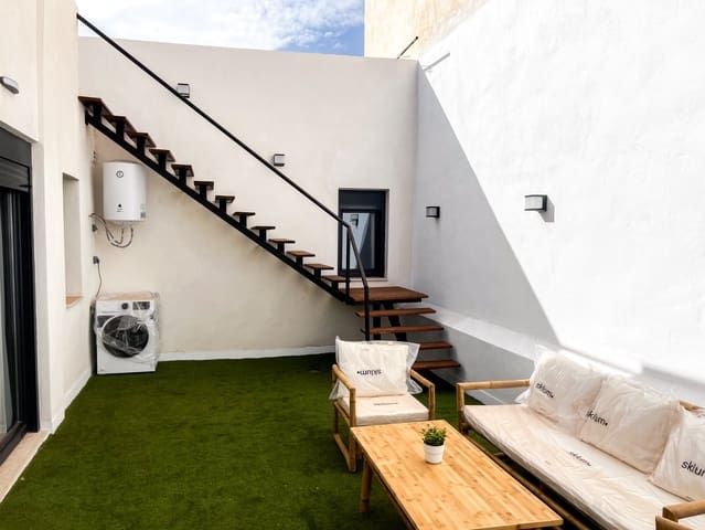 4 soveværelse Byhus til salg i Centro, Los Alcázares med garage - € 320.000 (Ref: 9422115)