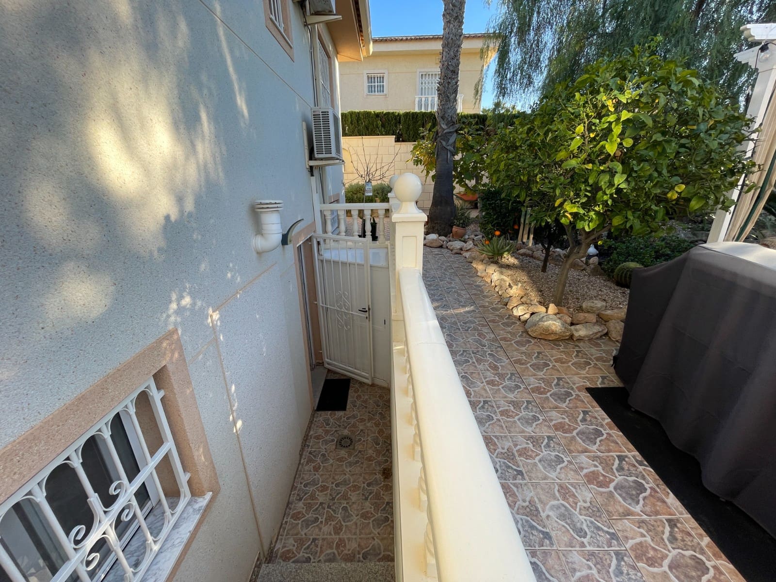 5 slaapkamer Villa te koop in Benimar met zwembad - € 498.000 (Ref: 9426534)