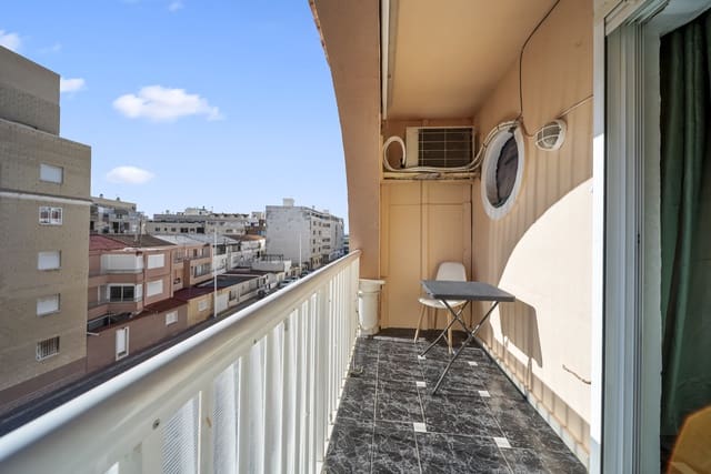 1 soveværelse Penthouse til salg i Gaspar Perelló, Torrevieja med swimmingpool - € 160.000 (Ref: 9443101)