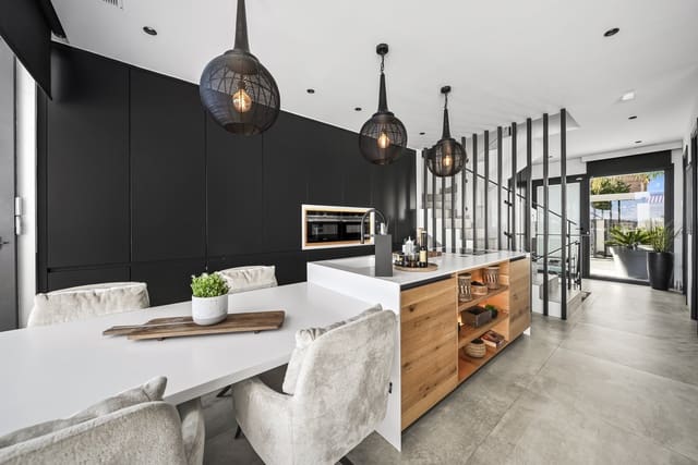 4 chambre Villa/Maison à vendre à Ciudad Quesada, Rojales avec piscine garage - 749 000 € (Ref: 9443103)