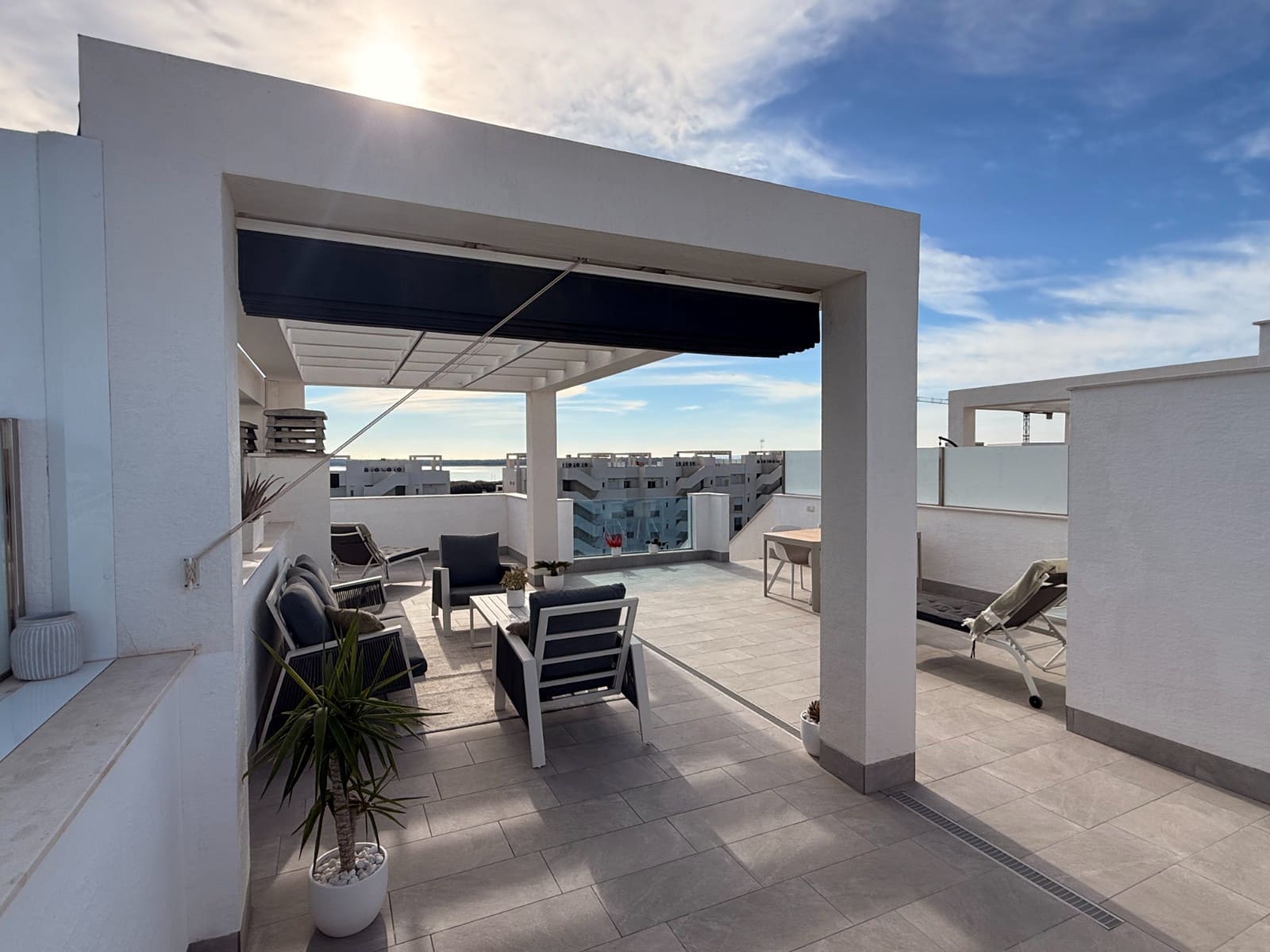 2 bedroom Penthouse for sale in El Raso with pool - € 289,000 (Ref: 9453570)