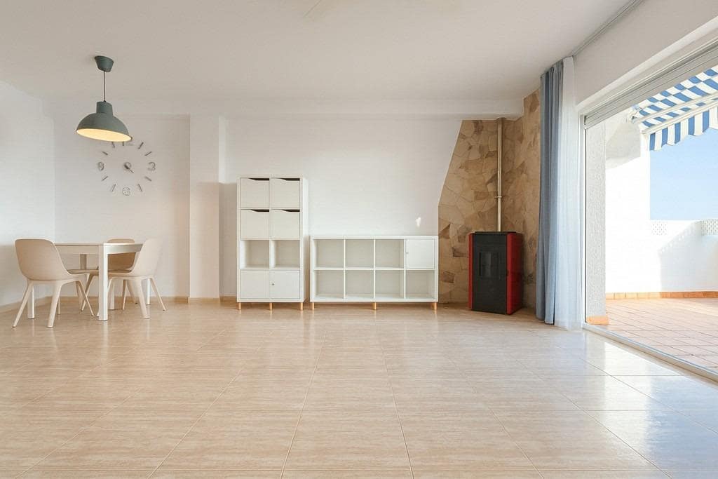 3 sovrum Radhus till salu i Orihuela Costa med pool - 375 000 € (Ref: 9455965)