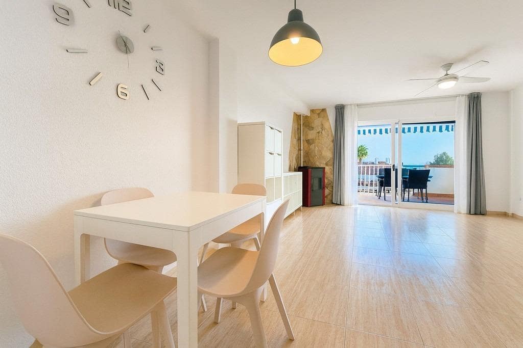 3 Zimmer Reihenhaus zu verkaufen in Orihuela Costa mit Pool - 375.000 € (Ref: 9461870)