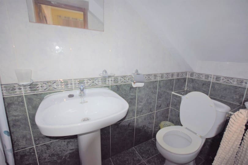 5 Zimmer Villa zu verkaufen in Pueblo Bravo mit Pool Garage - 899.000 € (Ref: 9462953)