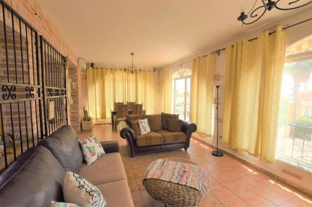 5 bedroom Villa for sale in Pueblo Bravo, Rojales with pool garage - € 899,000 (Ref: 9462953)