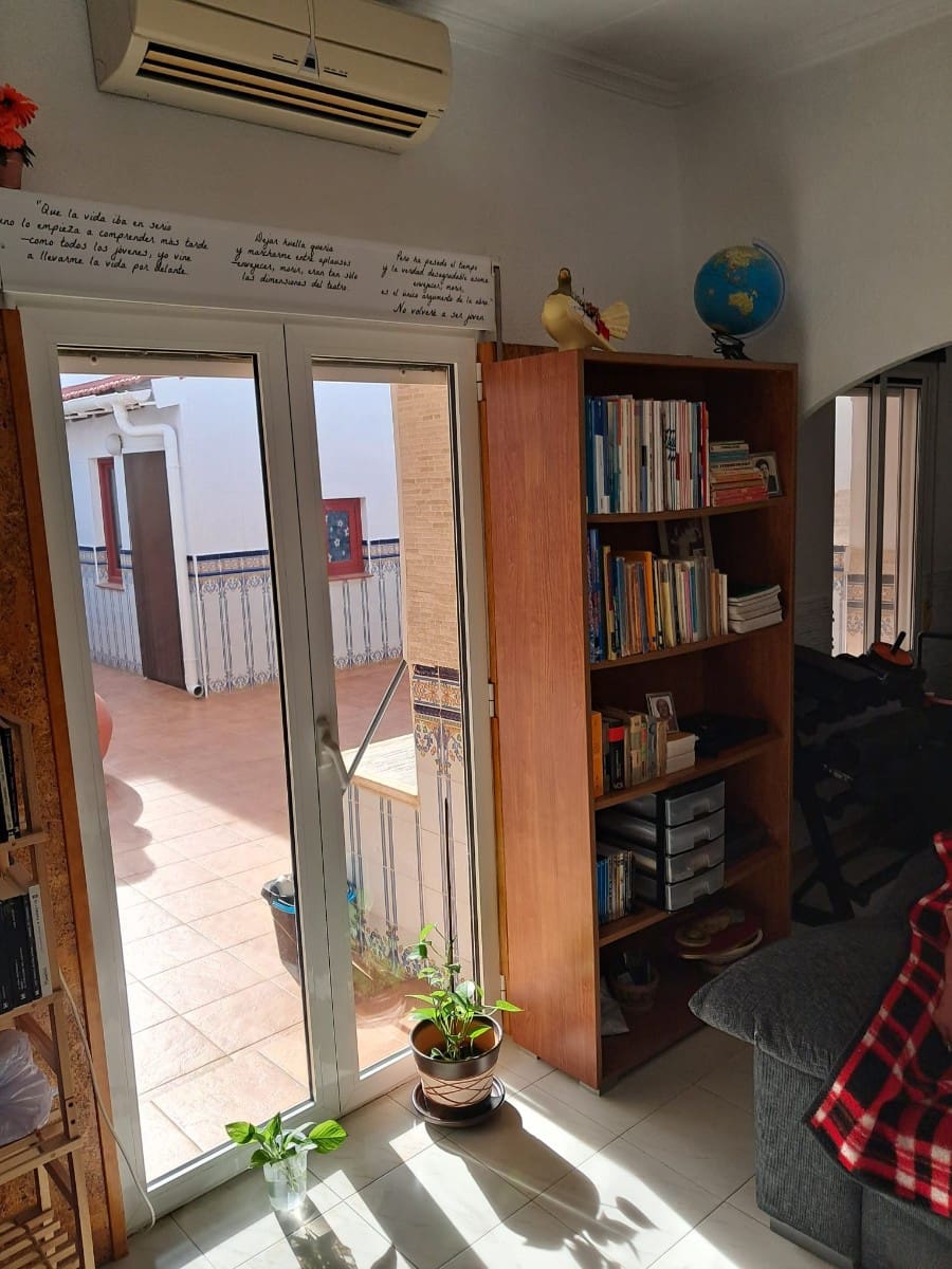 2 bedroom Bungalow for sale in Jacarilla - € 115,000 (Ref: 9462954)