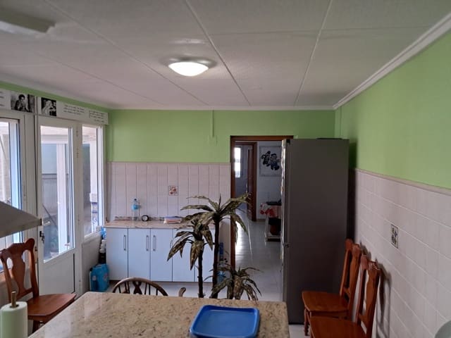 Bungalow de 2 habitaciones en Jacarilla en venta - 115.000 € (Ref: 9462954)