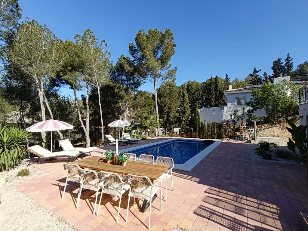 5 camera da letto Villa in vendita in Pinar de Campoverde con piscina garage - 785.000 € (Rif: 9462980)