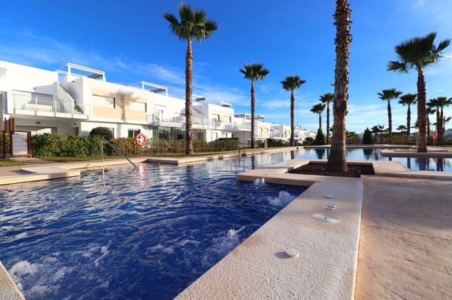 2 slaapkamer Penthouse te koop in Vistabella, Orihuela met zwembad - € 229.950 (Ref: 9462981)
