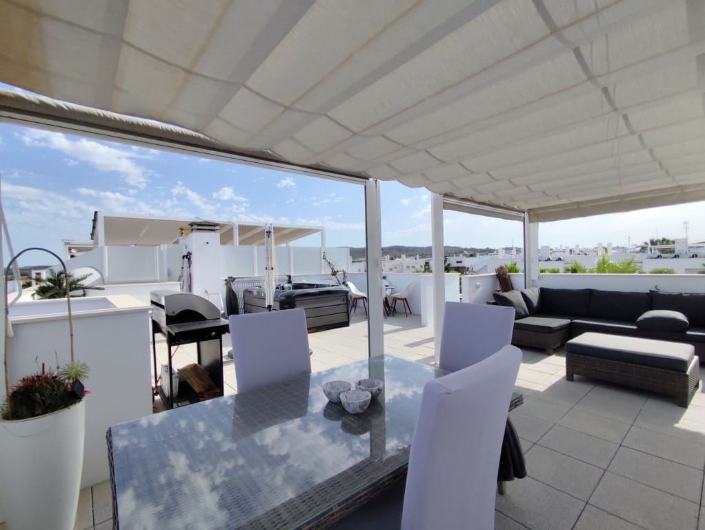2 bedroom Penthouse for sale in Vistabella with pool - € 229,950 (Ref: 9462981)