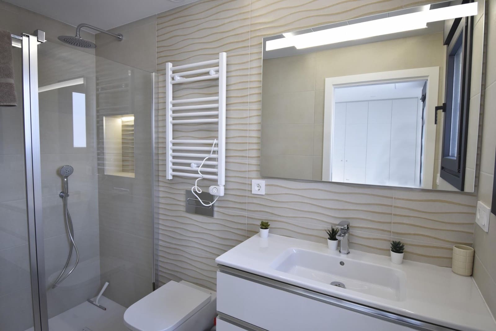 3 bedroom Villa for sale in San Pedro del Pinatar with pool garage - € 445,000 (Ref: 9463326)