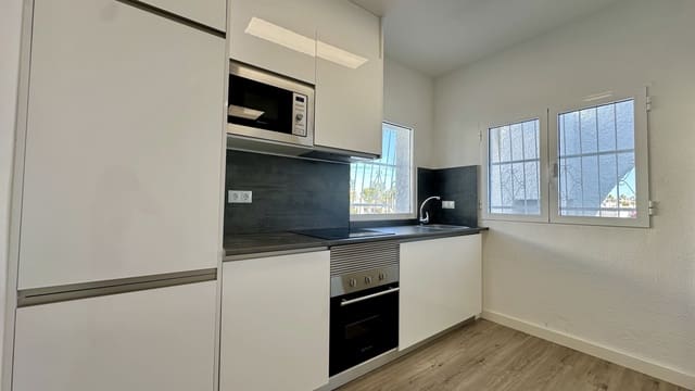 2 makuuhuone Omakotitalo myytävänä paikassa Las Filipinas - 199 000 € (Ref: 9463674)