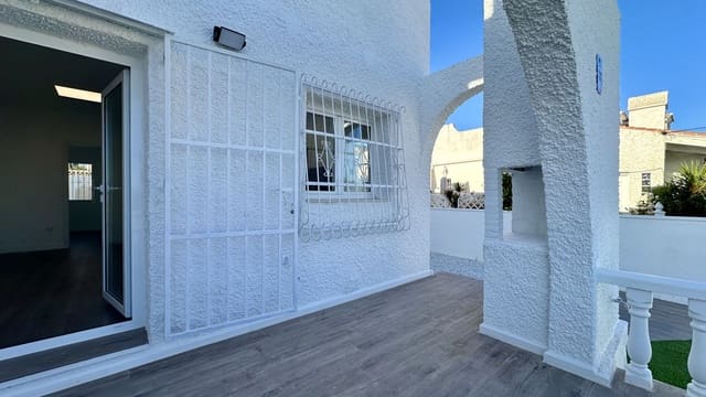 2 makuuhuone Omakotitalo myytävänä paikassa Las Filipinas - 199 000 € (Ref: 9463674)