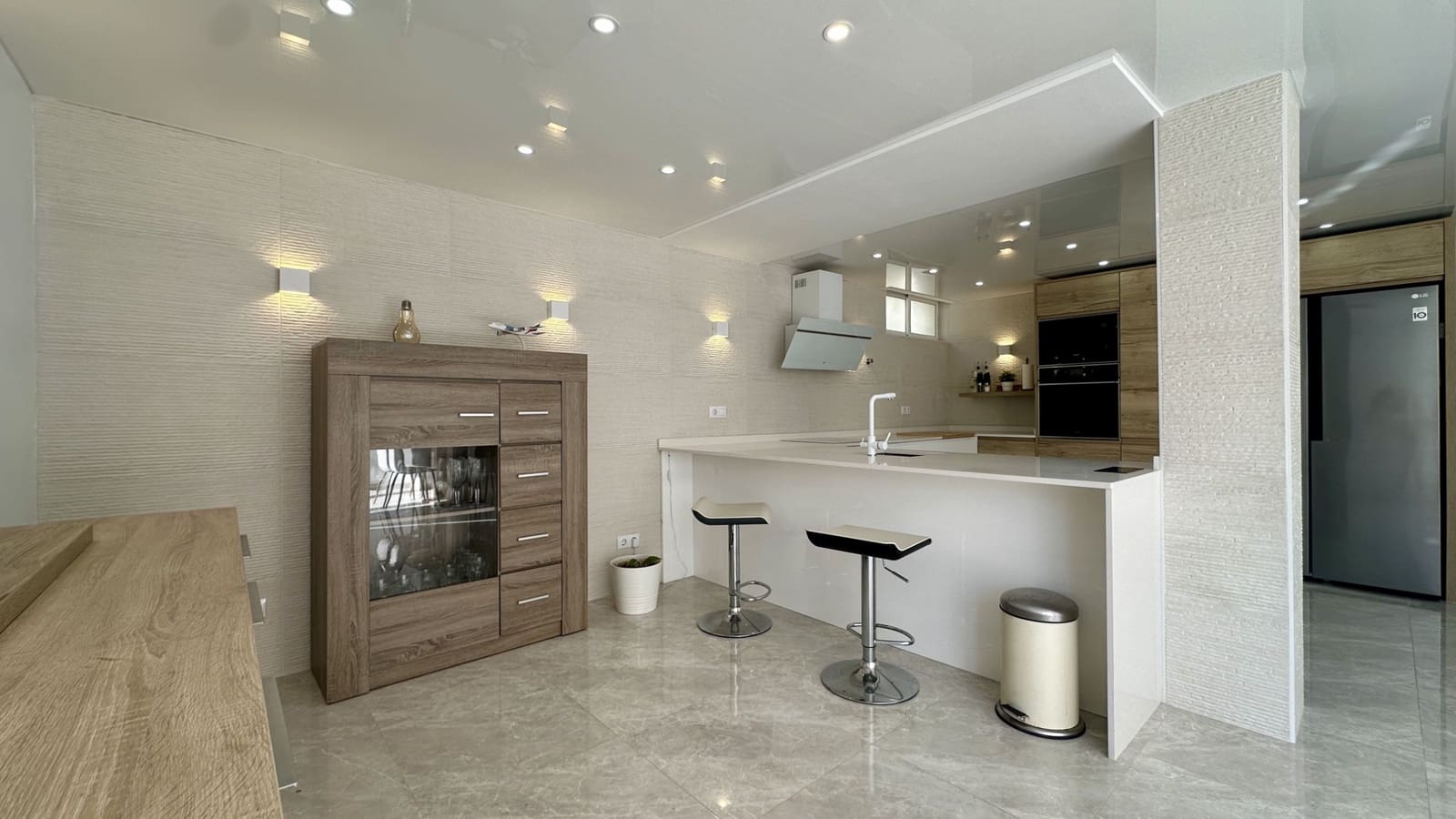 3 bedroom Villa for sale in Los Altos with pool - € 340,000 (Ref: 9463675)