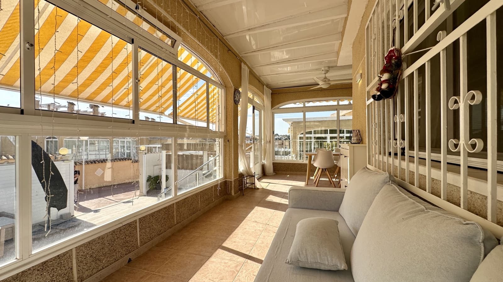 3 bedroom Villa for sale in Los Altos with pool - € 340,000 (Ref: 9463675)