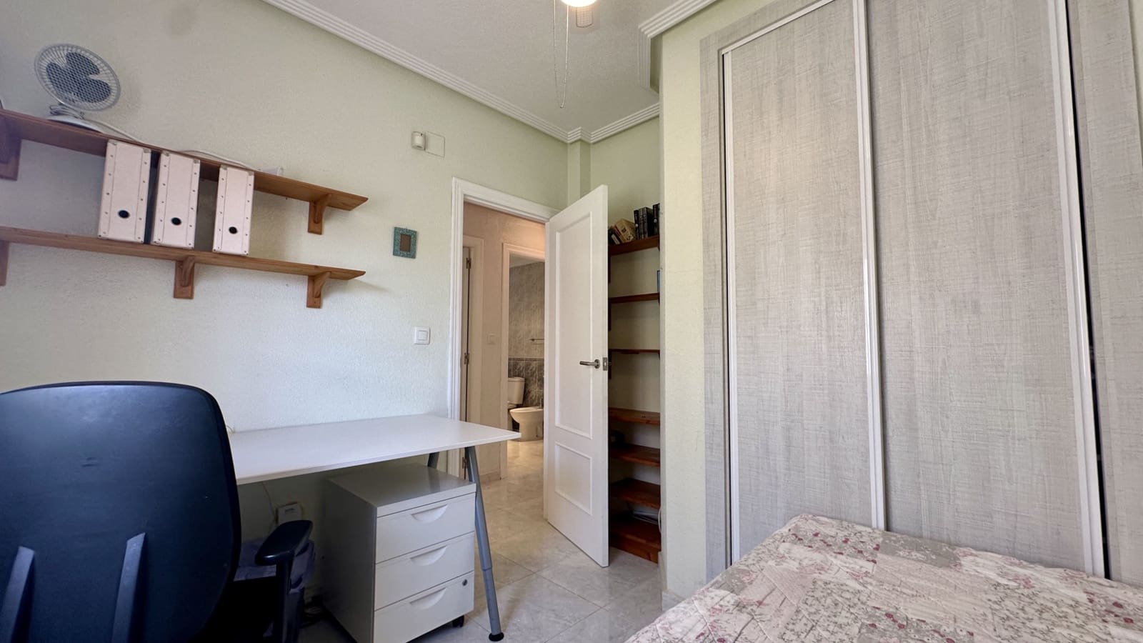 3 bedroom Villa for sale in Los Altos with pool - € 340,000 (Ref: 9463675)