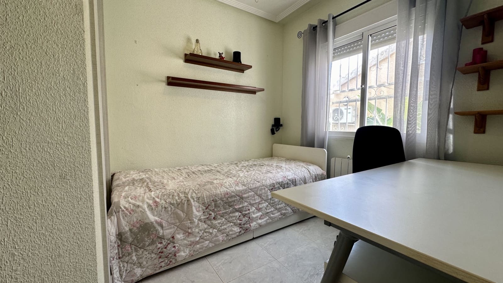 3 bedroom Villa for sale in Los Altos with pool - € 340,000 (Ref: 9463675)