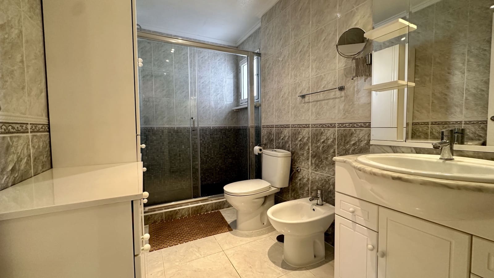 3 bedroom Villa for sale in Los Altos with pool - € 340,000 (Ref: 9463675)