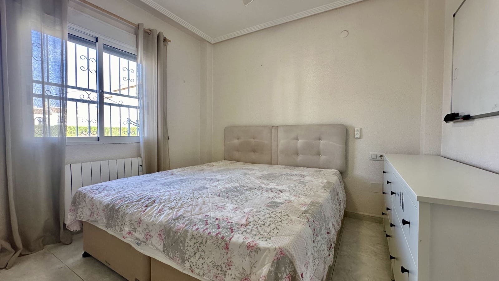 3 bedroom Villa for sale in Los Altos with pool - € 340,000 (Ref: 9463675)