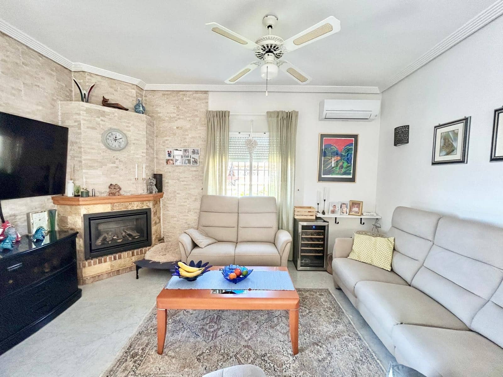 3 bedroom Villa for sale in La Siesta with pool garage - € 335,950 (Ref: 9463677)