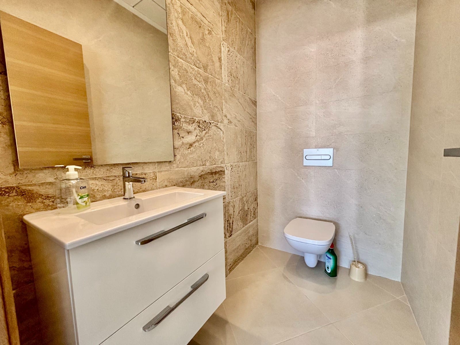 3 bedroom Villa for sale in Benijofar with pool garage - € 395,000 (Ref: 9463678)