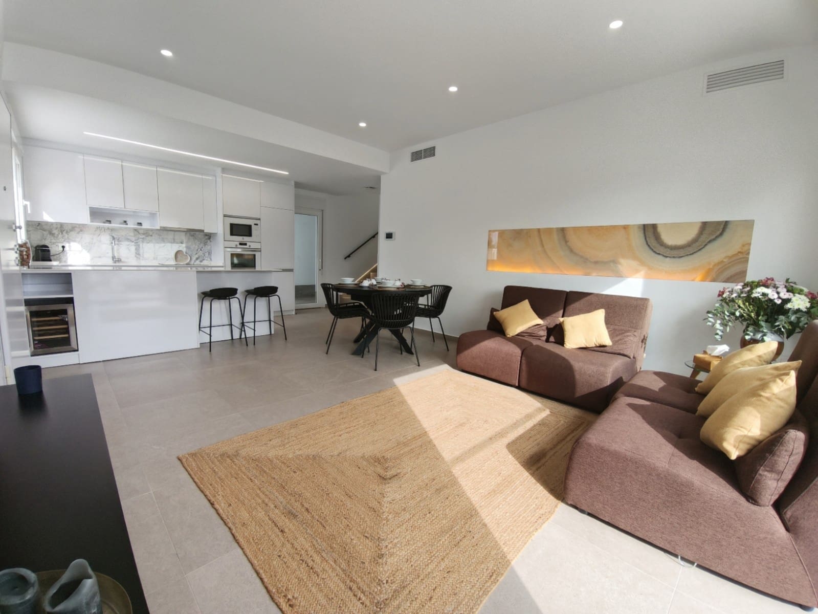 3 bedroom Villa for sale in San Pedro del Pinatar with pool garage - € 412,000 (Ref: 9463682)