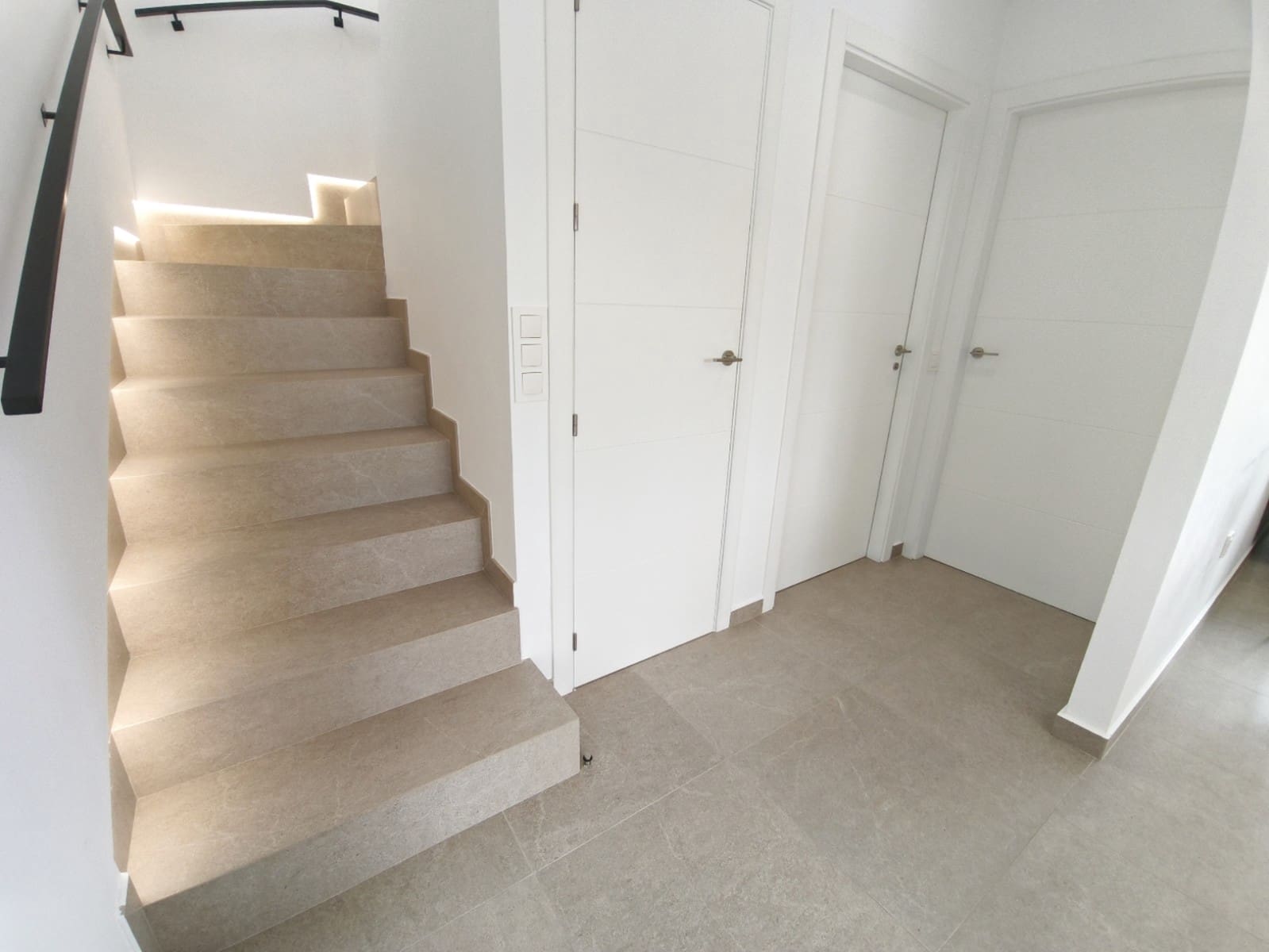 3 bedroom Villa for sale in San Pedro del Pinatar with pool garage - € 412,000 (Ref: 9463682)