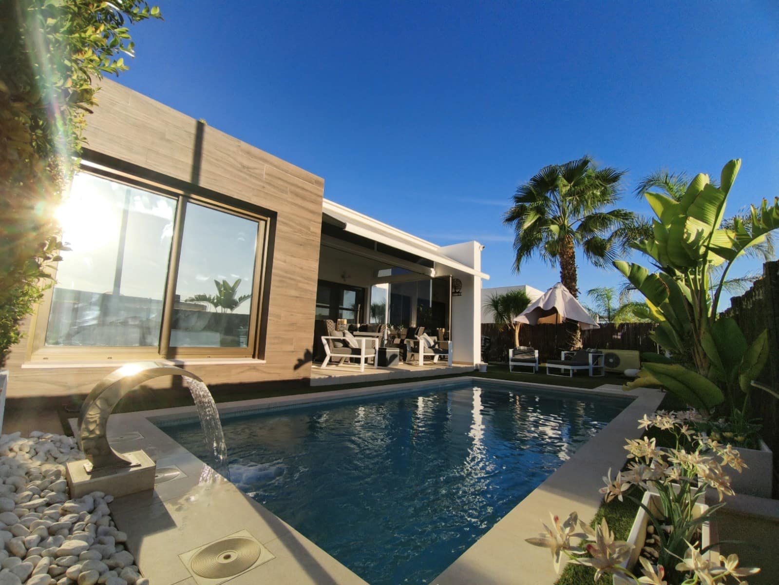 3 soveværelse Villa til salg i Vistabella med swimmingpool - € 465.000 (Ref: 9463687)