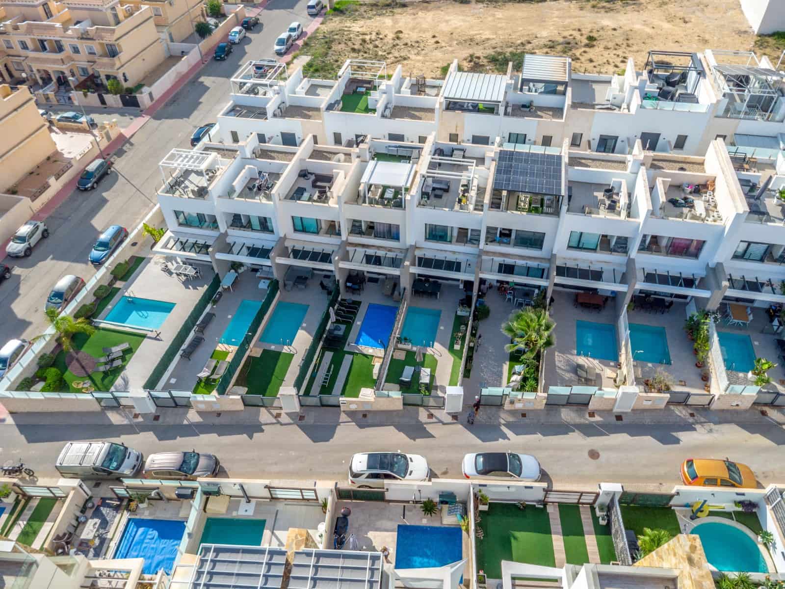 3 soverom Hus til salgs i Villamartin med svømmebasseng - € 325 000 (Ref: 9463695)