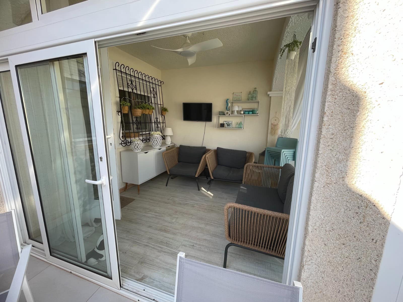 3 bedroom Townhouse for sale in Torre de la Horadada with pool - € 399,000 (Ref: 9463696)