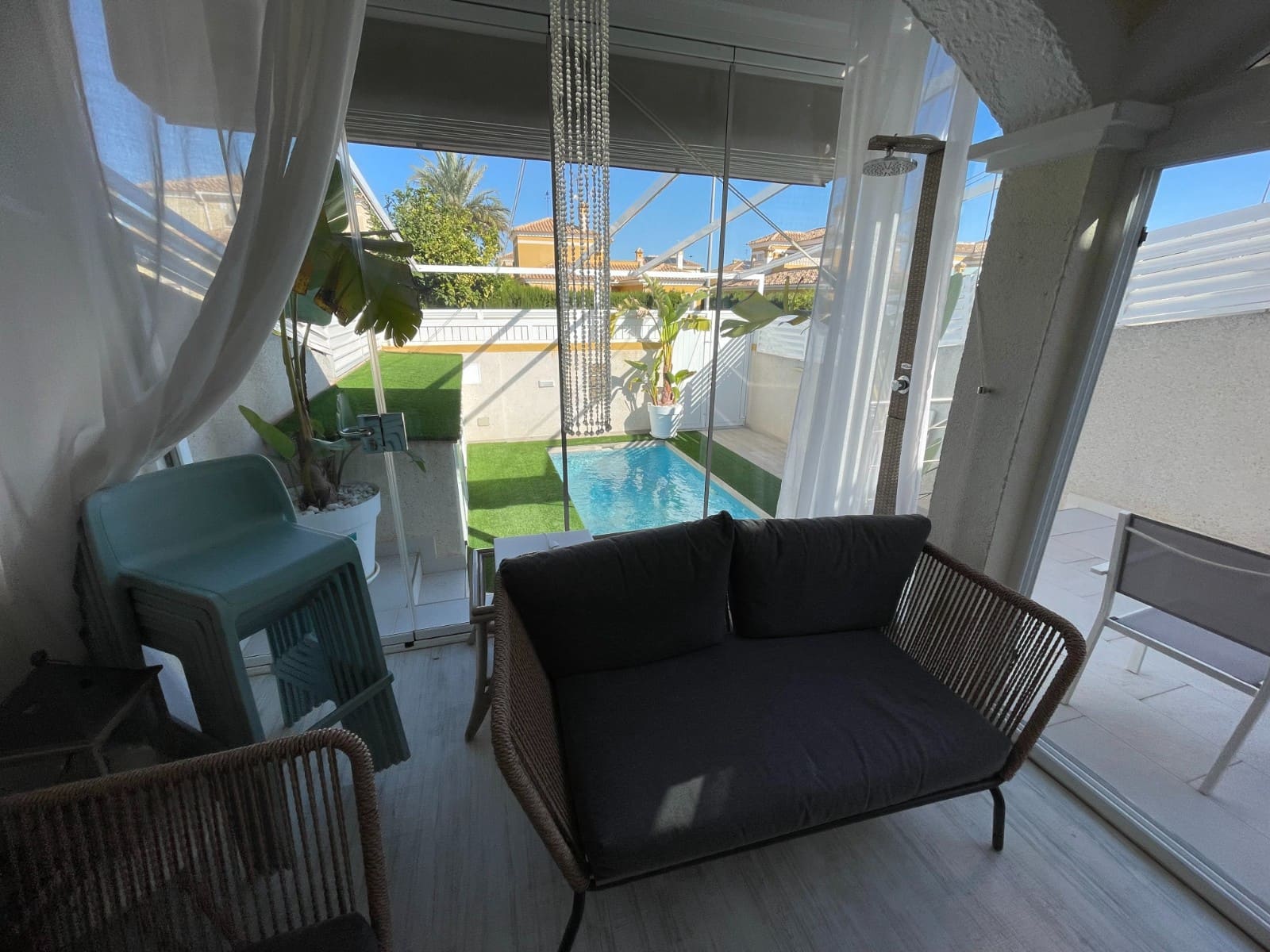 3 bedroom Townhouse for sale in Torre de la Horadada with pool - € 399,000 (Ref: 9463696)