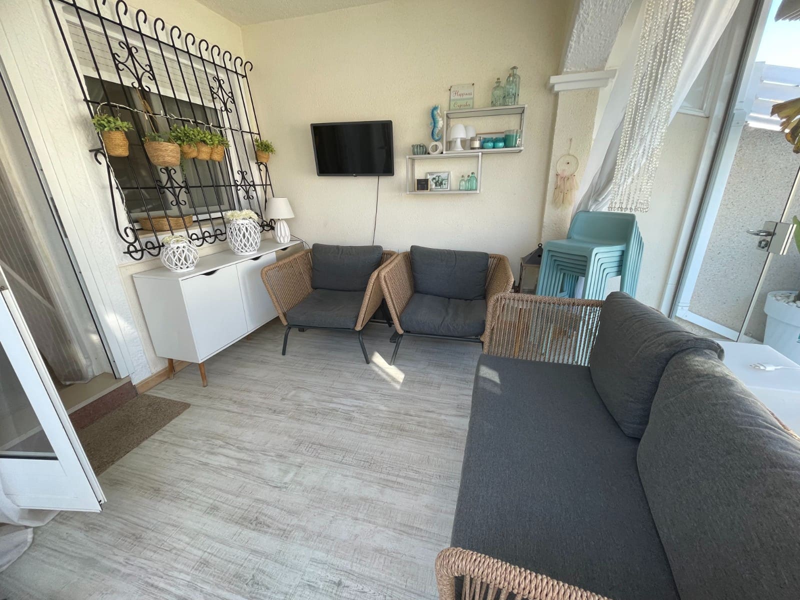 3 bedroom Townhouse for sale in Torre de la Horadada with pool - € 399,000 (Ref: 9463696)