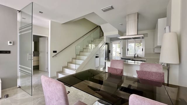 3 bedroom Villa for sale in Lomas de Cabo Roig - Los Dolses, Orihuela with pool - € 389,000 (Ref: 9463703)