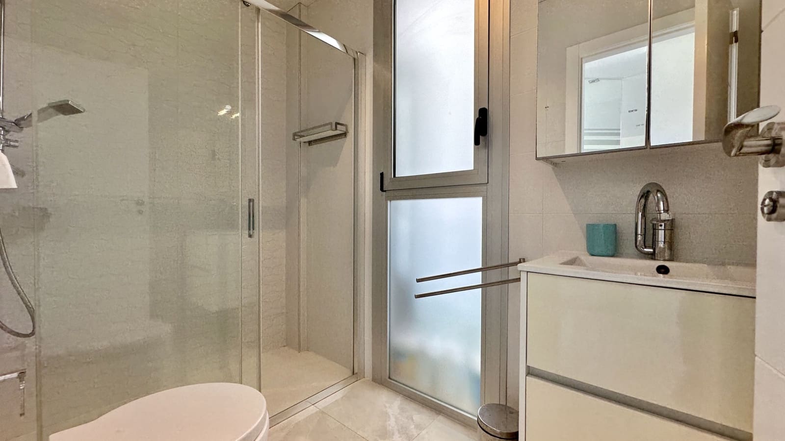 3 bedroom Villa for sale in Orihuela Costa with pool - € 389,000 (Ref: 9463703)