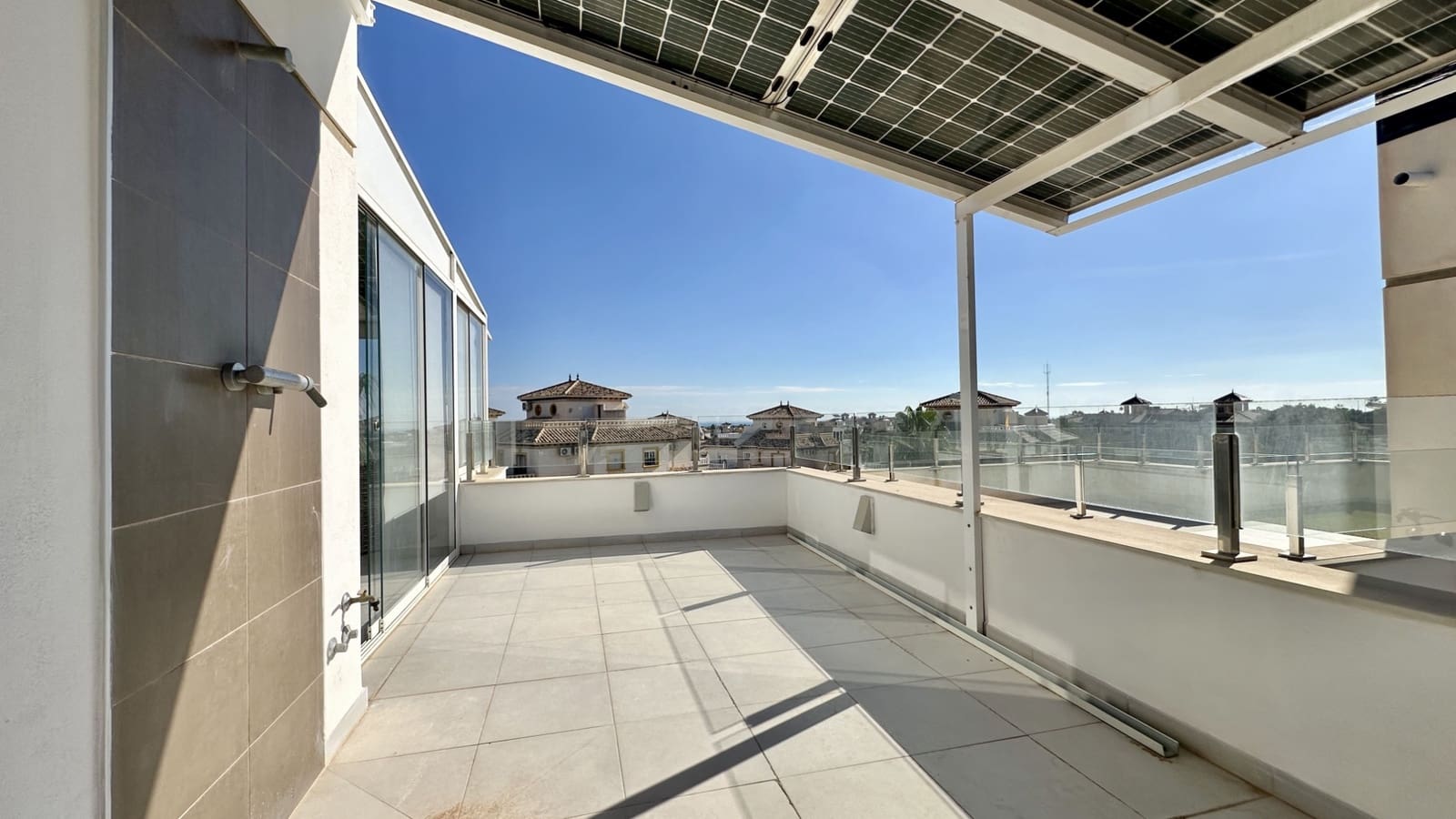 3 bedroom Villa for sale in Orihuela Costa with pool - € 389,000 (Ref: 9463703)