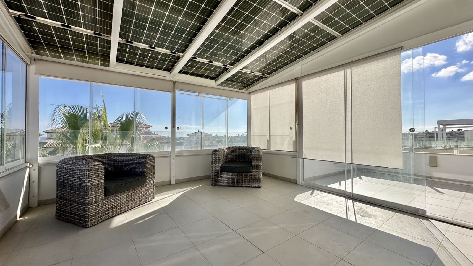 3 bedroom Villa for sale in Orihuela Costa with pool - € 389,000 (Ref: 9463703)