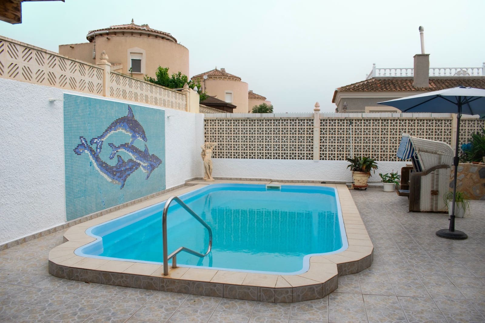 2 soverom Villa til salgs i Torrevieja med svømmebasseng garasje - € 337 000 (Ref: 9463705)