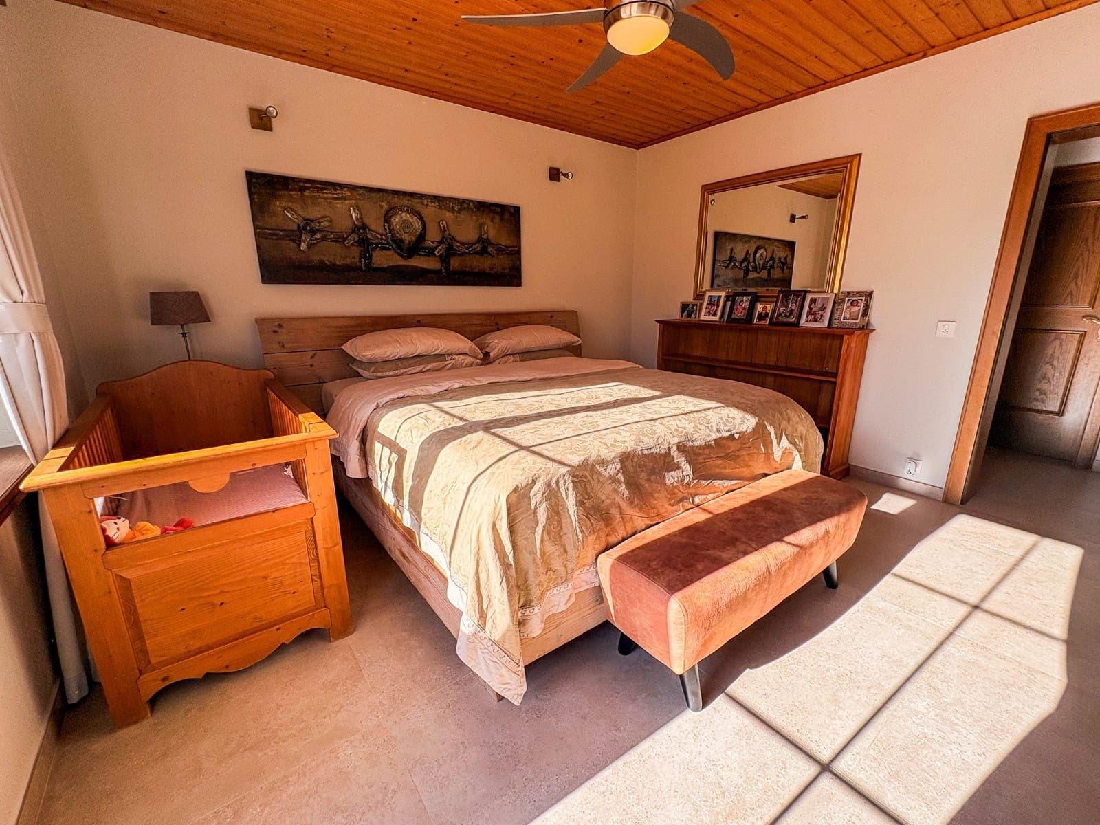 6 bedroom Villa for sale in Las Bayas with pool garage - € 825,000 (Ref: 9463714)