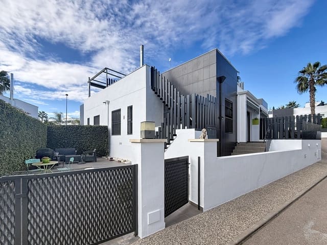 2 Zimmer Villa zu verkaufen in Villamartin, Orihuela mit Pool Garage - 239.995 € (Ref: 9463715)