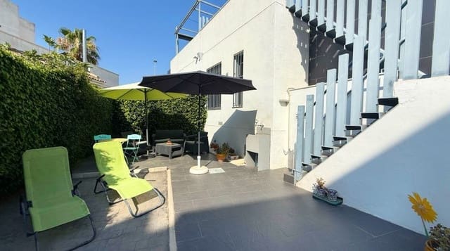 2 soverom Villa til salgs i Villamartin, Orihuela med svømmebasseng garasje - € 239 995 (Ref: 9463715)