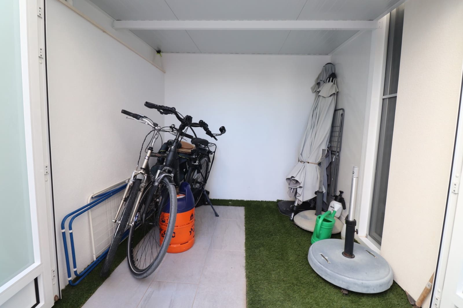 3 bedroom Villa for sale in Daya Vieja with pool - € 429,000 (Ref: 9463718)