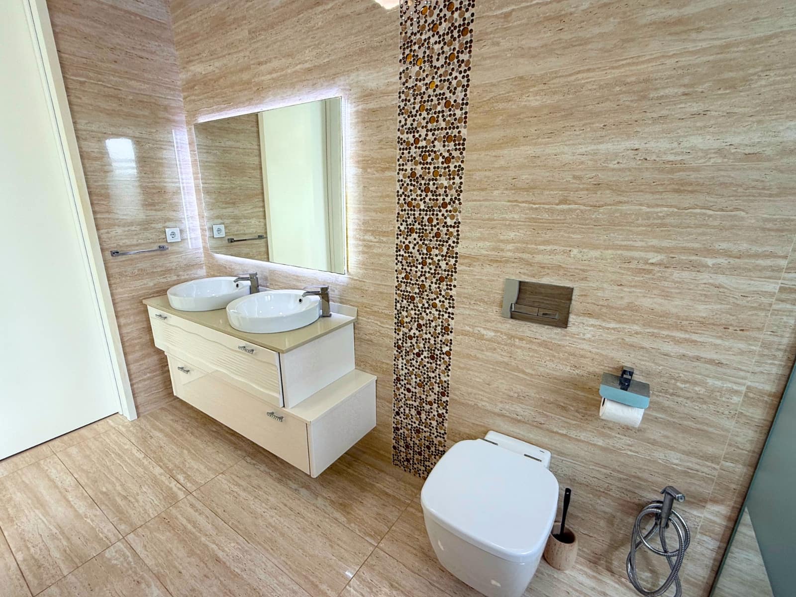 Chalet de 5 habitaciones en San Miguel de Salinas en venta con piscina garaje - 849.000 € (Ref: 9463719)