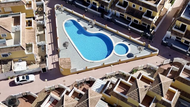 Casa de 3 habitaciones en La Florida, Orihuela en venta con piscina - 295.000 € (Ref: 9463723)